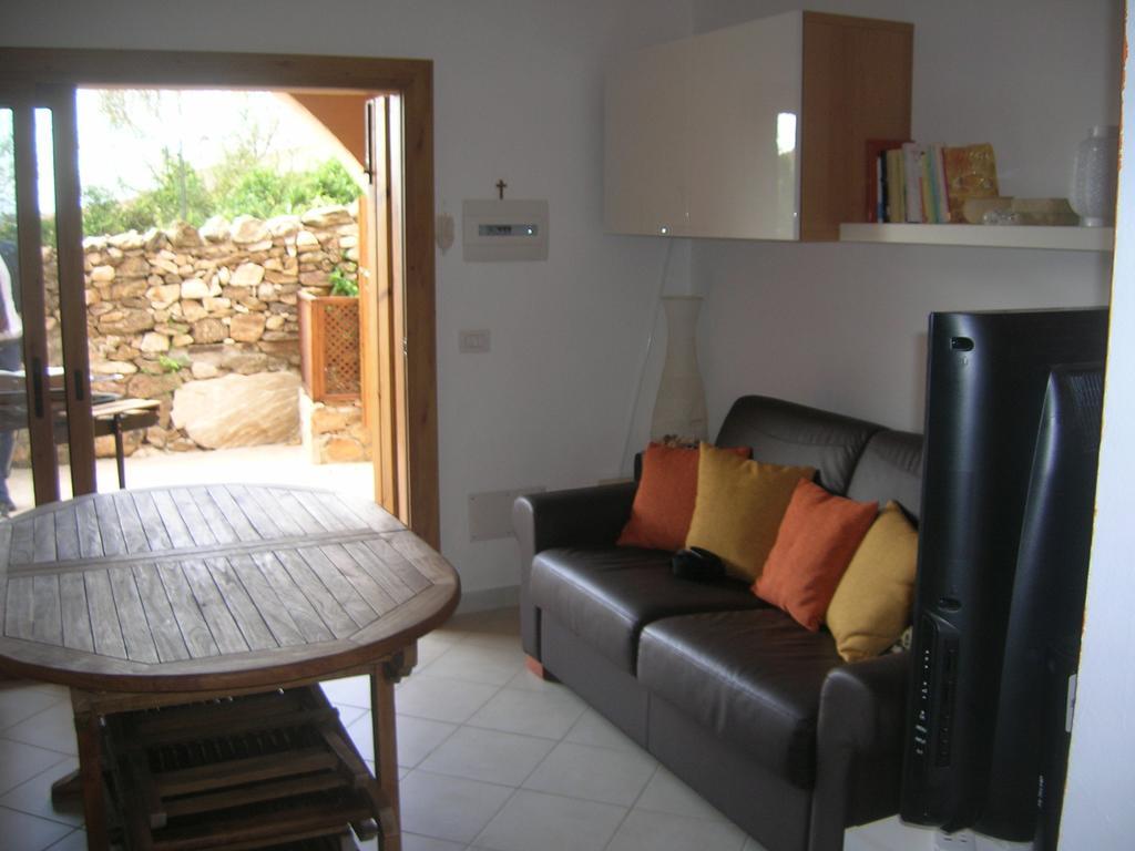 Residence Rio Bados 奧爾比亞 客房 照片